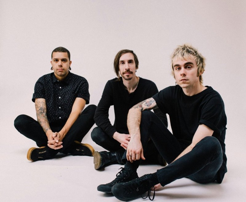 New LP: State Faults are back - sharper than ever